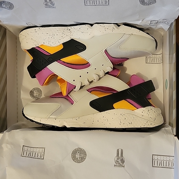 Nike Air Huarache - Picture 9 of 10